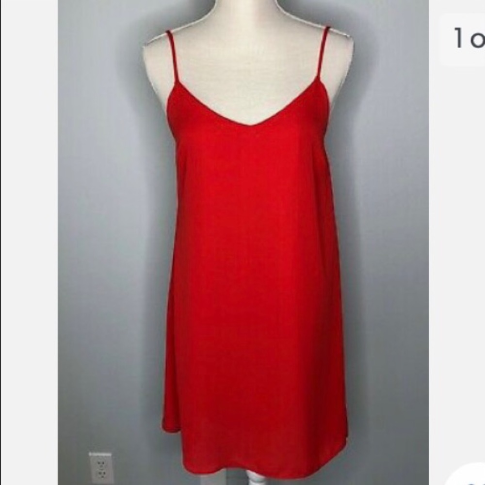 Finn and Clover Red Sundress w/Straps that Tie in back Lined Chiffon Like Fabric